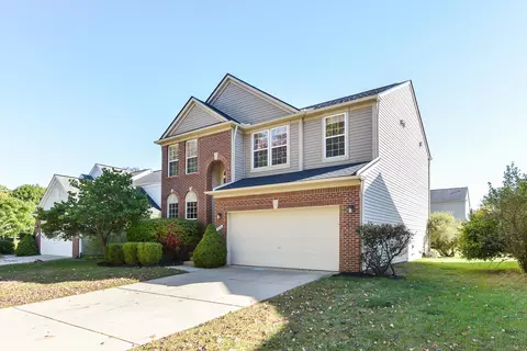 476 Chantilly Ln, Chelsea, MI 48118