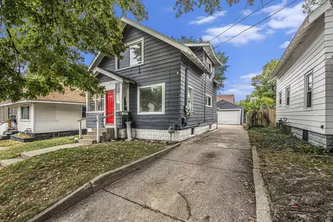 225 Corinne St SW, Grand Rapids, MI 49507