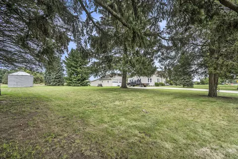 18982 M-86, Three Rivers, MI 49093 photo 3
