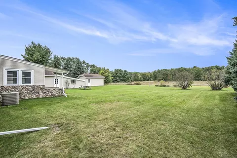 18982 M-86, Three Rivers, MI 49093 photo 17