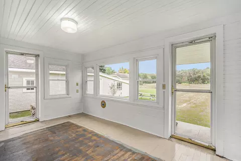18982 M-86, Three Rivers, MI 49093 photo 16