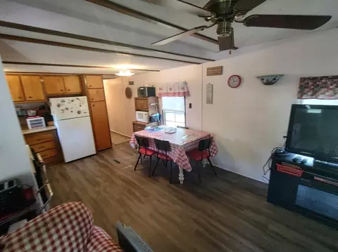 5376 Point Dr, Remus, MI 49340 photo 8