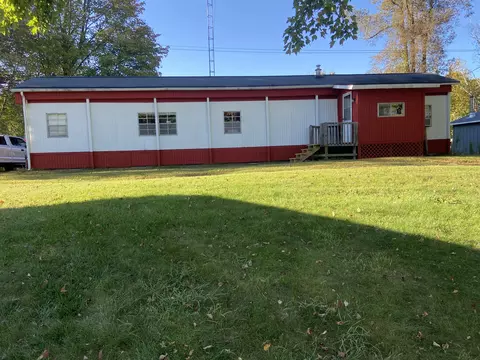 5376 Point Dr, Remus, MI 49340 photo 27