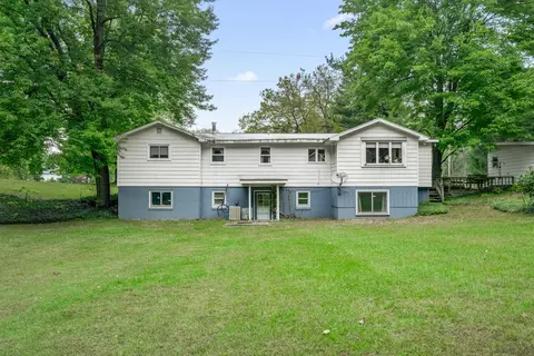 532 M-89, Plainwell, MI 49080 photo 5