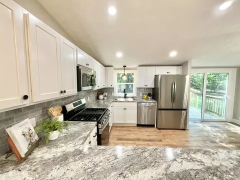 4376 W 112th St, Grant, MI 49327 photo 9