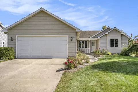 3604 Caribou Dr, Zeeland, MI 49464