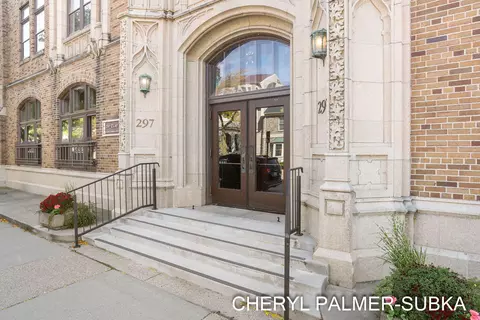 297 W Clay Ave #405, Muskegon, MI 49440