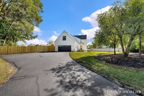 700 Spaulding Ave SE, Ada, MI 49301 photo 4
