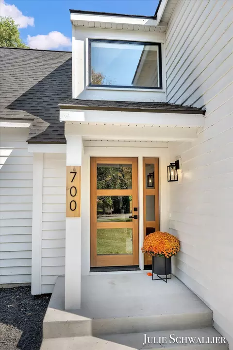700 Spaulding Ave SE, Ada, MI 49301 photo 5