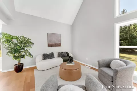 700 Spaulding Ave SE, Ada, MI 49301 photo 9