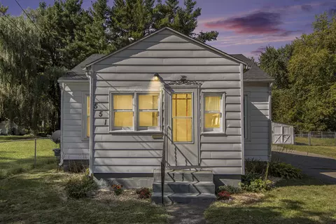 551 Dayton Ave, Kalamazoo, MI 49048