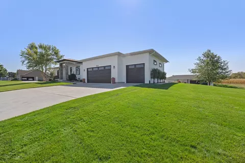 Exterior - 1826 Sunquest Ave, Dorr, MI 49323 photo 11 of 18