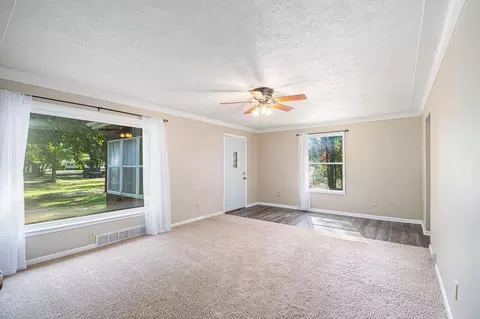 10285 N 16th St, Plainwell, MI 49080 photo 4