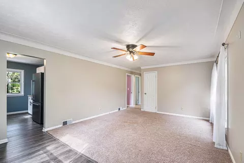 10285 N 16th St, Plainwell, MI 49080 photo 2