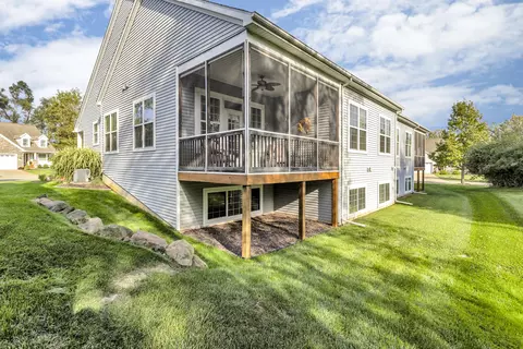 4624 Devon Dr, Jackson, MI 49201 photo 4