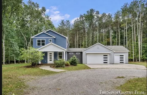 14700 Mercury Dr, Grand Haven, MI 49417