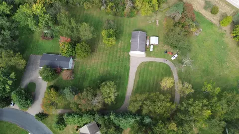 3100 Vliet Ln, Kalamazoo, MI 49004