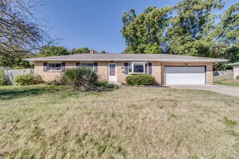 172 Eisenhower Dr, Battle Creek, MI 49014