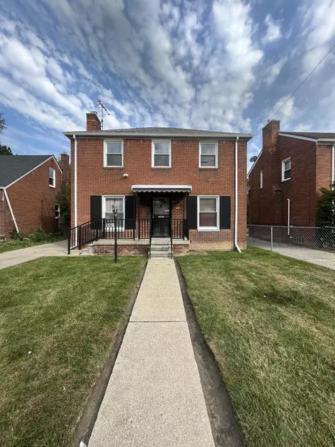 16461 Fairmount Dr, Detroit, MI 48205