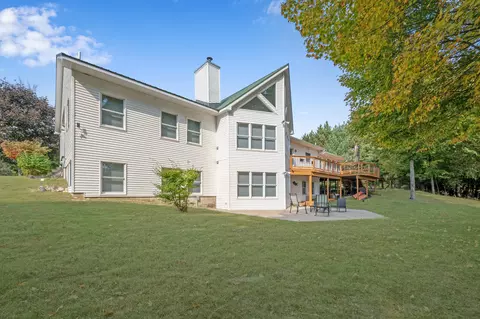 20214 Davison Dr, Paris, MI 49338