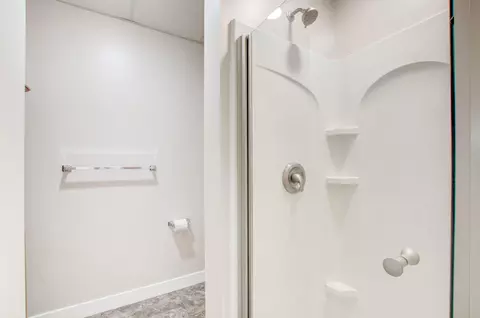 8565 Huron River Ct, Dexter, MI 48130 photo 17