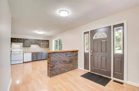 8565 Huron River Ct, Dexter, MI 48130 photo 6