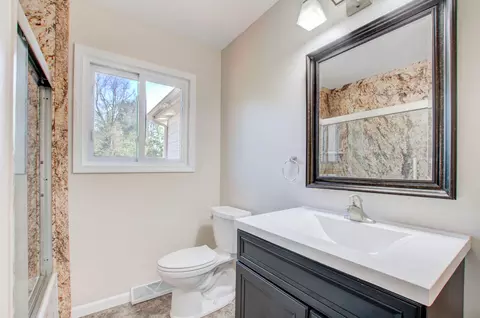 8565 Huron River Ct, Dexter, MI 48130 photo 22