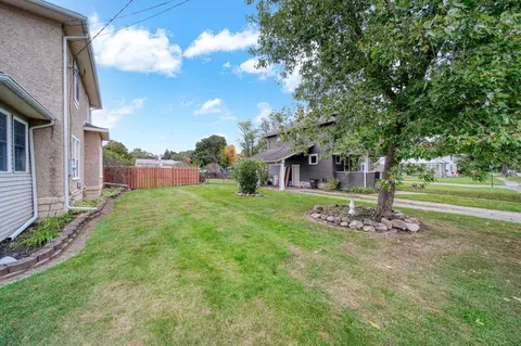 606 Saint Clair Ave, Jackson, MI 49202 photo 29