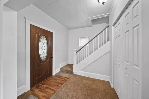 606 Saint Clair Ave, Jackson, MI 49202 photo 8