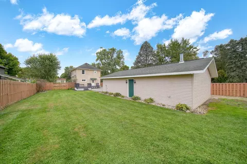 606 Saint Clair Ave, Jackson, MI 49202 photo 37