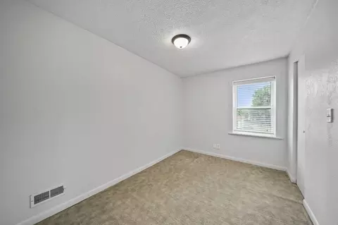 606 Saint Clair Ave, Jackson, MI 49202 photo 15