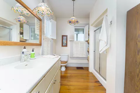 Bath - 12900 Beecher Rd, Hudson, MI 49247 photo 2 of 3
