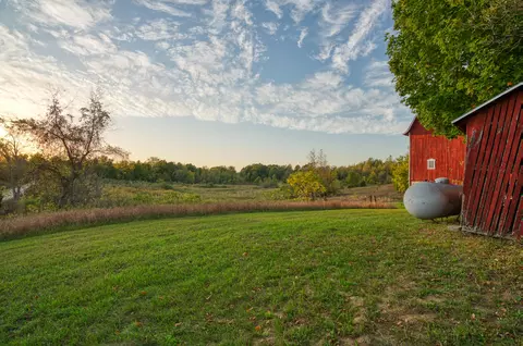 Exterior - 12900 Beecher Rd, Hudson, MI 49247 photo 25 of 37