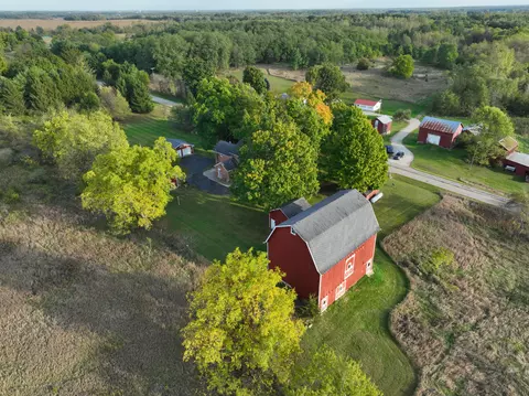 View/Area - 12900 Beecher Rd, Hudson, MI 49247 photo 1 of 11