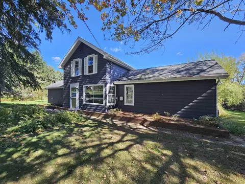 717 Granger St, Manchester, MI 48158
