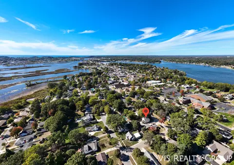 230 Summit St, Spring Lake, MI 49456 photo 6