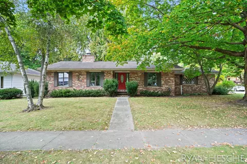 219 N Lincoln St, Stanton, MI 48888