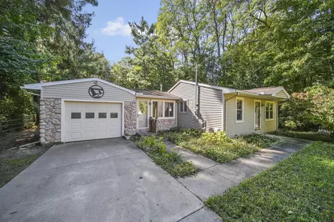 439 Marshall St, Brooklyn, MI 49230