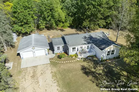 4240 Wheeler Rd, Belding, MI 48809 photo 2