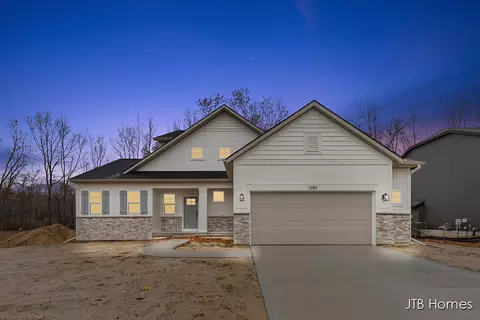 1385 Kimber Dr, Lowell, MI 49331