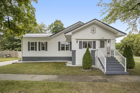 20 Maple St, Bangor, MI 49013