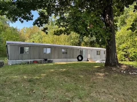 16330 Pretty Lake Dr, Mecosta, MI 49332