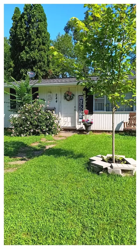 244 E Prospect St, Jackson, MI 49203