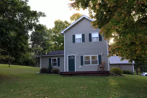 704 Parr St, Manchester, MI 48158
