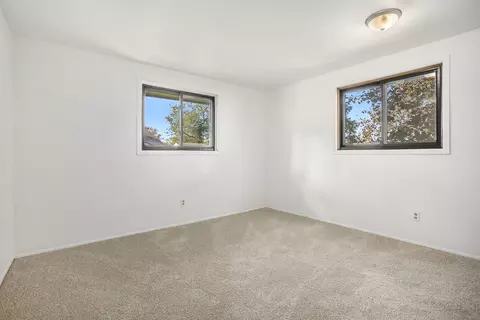 23 Tower Dr, Saline, MI 48176 photo 14