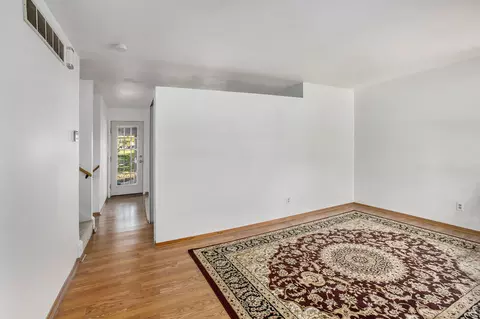 23 Tower Dr, Saline, MI 48176 photo 5