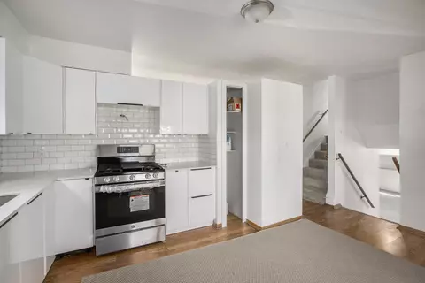 23 Tower Dr, Saline, MI 48176 photo 9