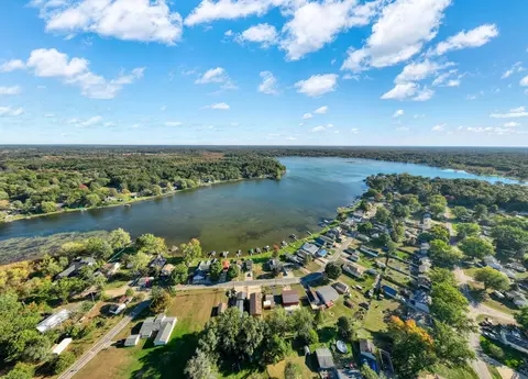 View/Area - 935 Otney Dr, Jackson, MI 49201 photo 9 of 12