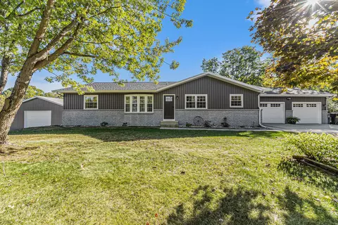 4140 125th Ave, Hamilton, MI 49419