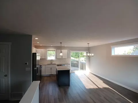820 Morgan Dr, Belding, MI 48809 photo 4